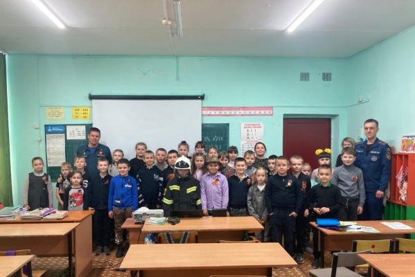 Уроки безопасности для комаричских школьников