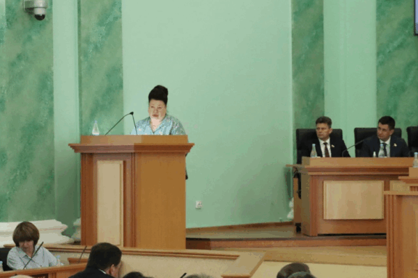 Главный финансист Брянщины сообщила о распределении 1,6 млрд рублей