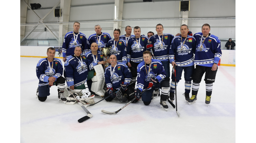 В  брянских Клинцах турнир по хоккею посвятили памяти погибших участников специальной военной операции