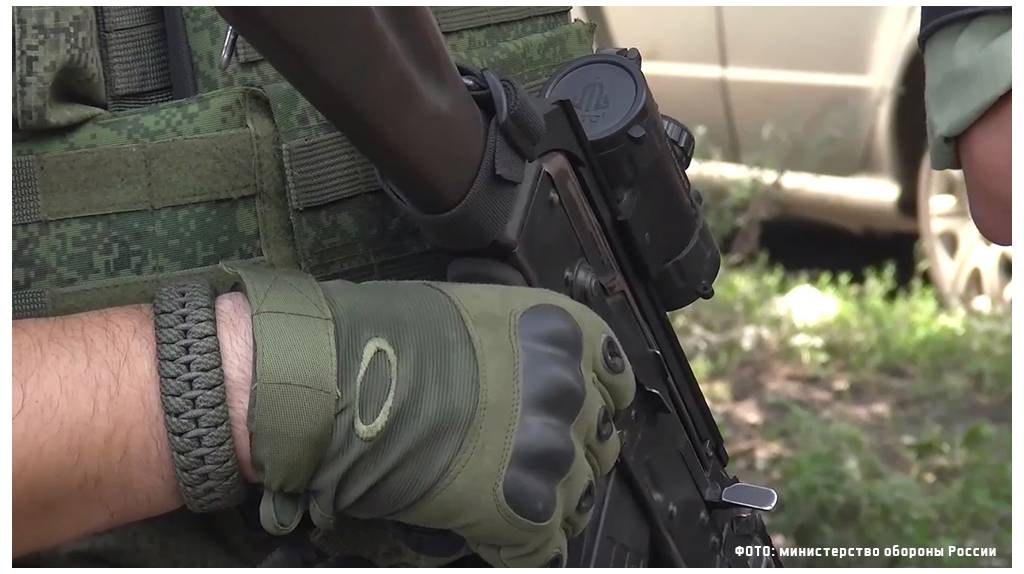 В Брянске введен режим ЧС после взрывов: один человек погиб, один  ранен