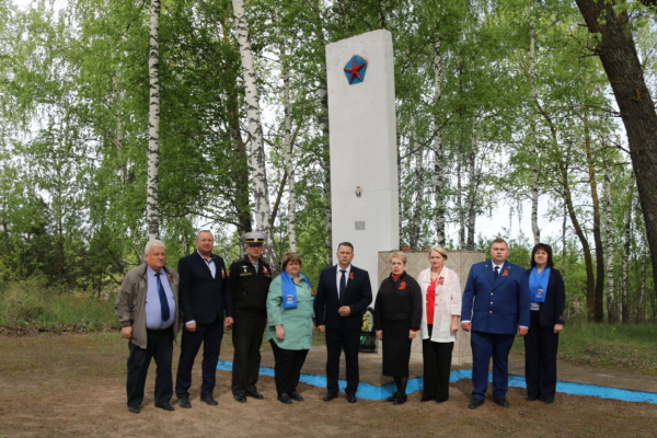 Автопробег по памятным местам времен Великой Отечественной войны Игрицкого сельского поселения