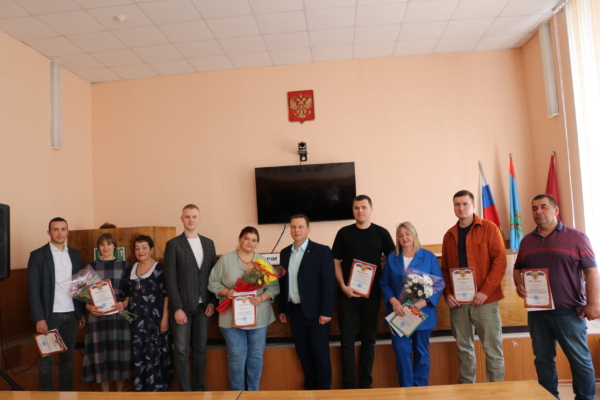 В администрации Комаричского района состоялось чествование предпринимателей, которые вносят свой вклад в развитие района