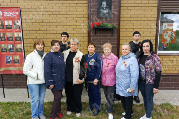 В Новозыбкове открыта памятная доска Герою Великой Отечественной войны