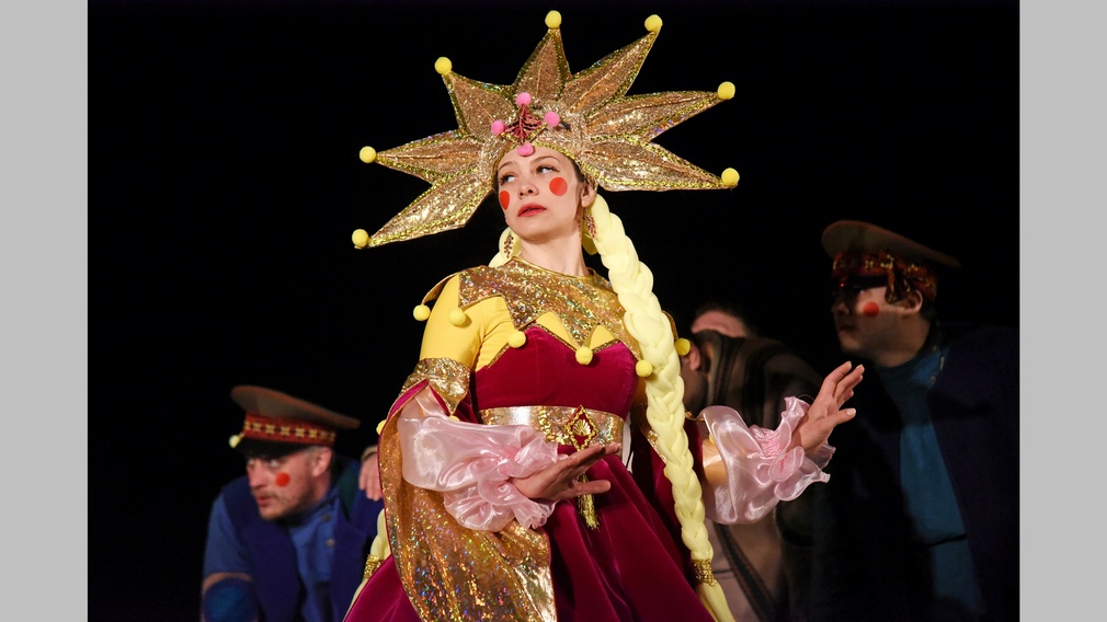 Брянский ТЮЗ спектаклем закрыл 44-ый театральный сезон