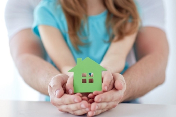 В сектор опеки и попечительства администрации Комаричского района поступили списки детей, оставшихся без попечения родителей, подлежащих устройству в семью