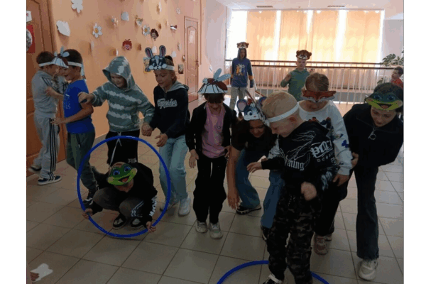 В брянских Клинцах школьники стали участниками литературного калейдоскопа «Любим книги мы читать и героев узнавать»