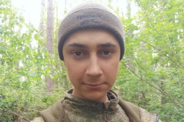 В Комаричском районе простились с земляком, погибшим в ходе СВО