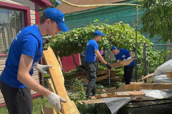 Глава Климовского района поделился успехами волонтеров