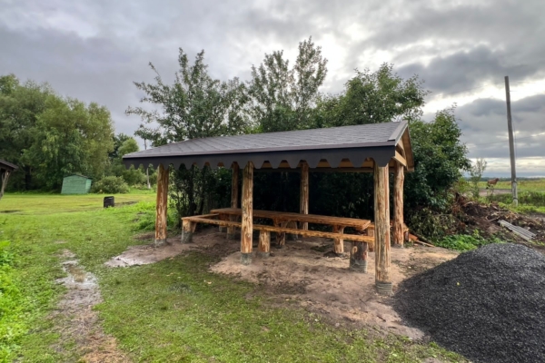 В Аркинском поселении ведутся работы по благоустройству общественных территорий