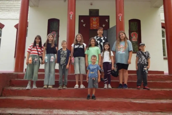 Комаричский район: поселок Лопандино встречает лето спортом!