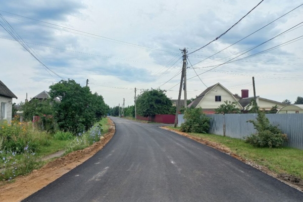 В Жуковке Брянской области капитально отремонтировали улицу Гоголя