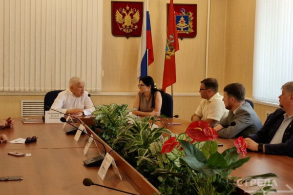 Член совета при Президенте РФ Ева Меркачева встретилась с брянской Общественной палатой