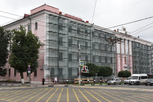 В Брянске на стройке филиала Сеченовского университета трудятся 150 специалистов