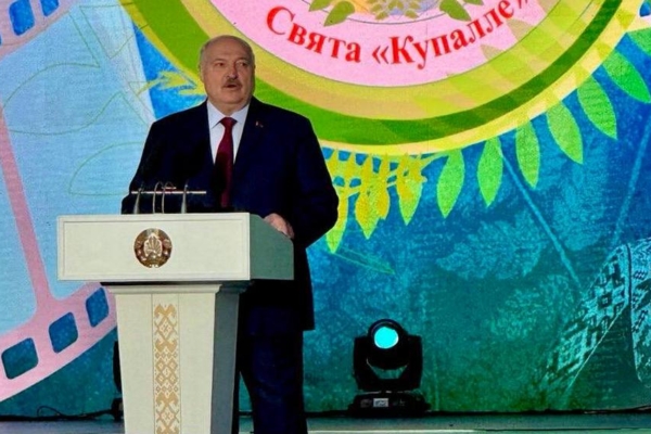 Лукашенко рассказал Богомазу о разговоре с Путиным о программе «Нечерноземье»