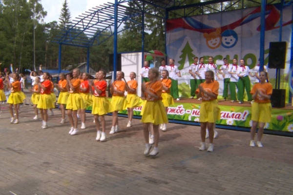 В лагере «Огонёк» прошёл фестиваль «В ритме лета»