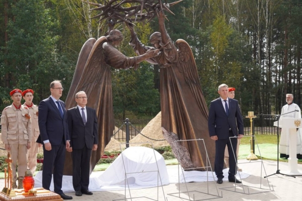 Губернатор Александр Богомаз посетил Брасовский район с рабочим визитом