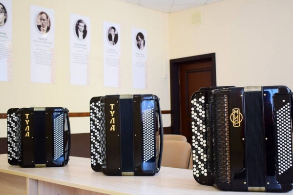 В Брянске по нацпроекту оснастили ДШИ №3 имени Г.В. Свиридова