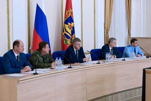 В правительстве Брянской области обсудили вопросы обеспечения правопорядка в регионе