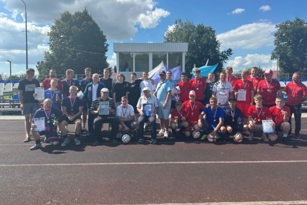 Спортивная память: Комаричи провели межрайонный турнир по мини-футболу