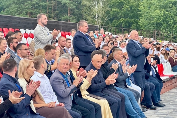 Валентин Суббот участвовал в открытии Молодёжного патриотического форума ЦФО