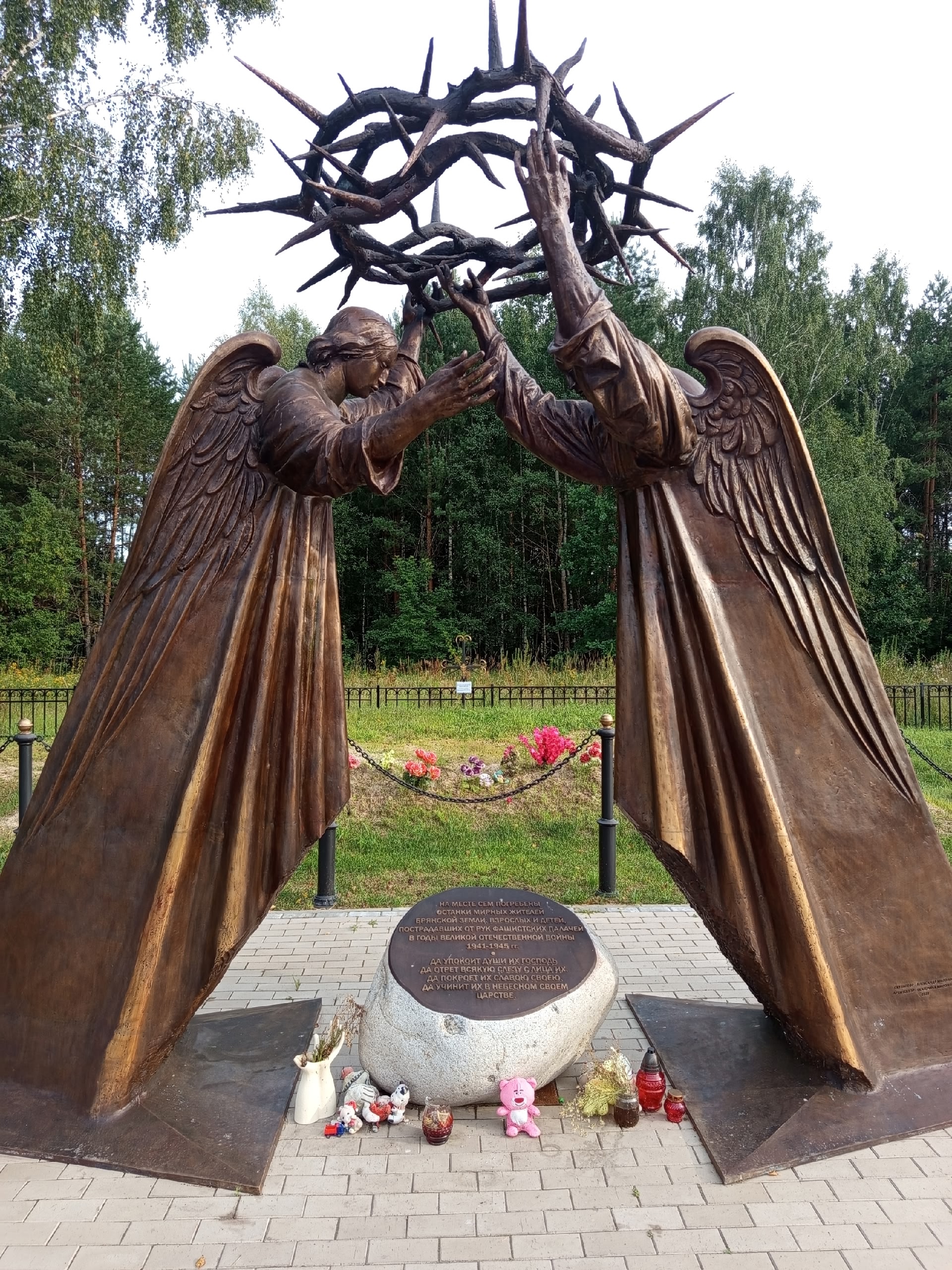 Над степью, где ветер поет свою песню, где память живет, не подвластна годам…