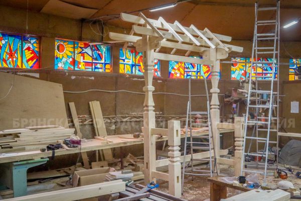 Новый информационный стенд в парке имени Алексея Толстого в Брянске будет украшен скульптурами сов