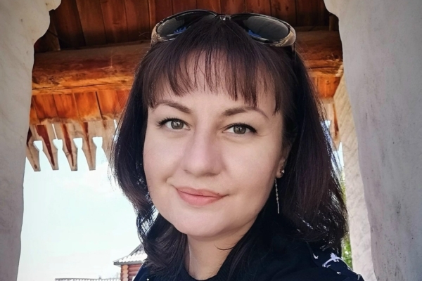 МБОУ Комаричская СОШ №1 чествует учителя  русского языка и литературы