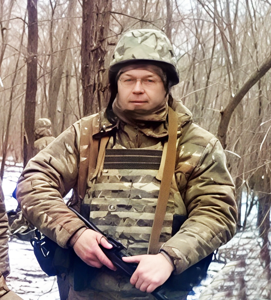 В Комаричах простились с участником СВО Вадимом Савиночкиным