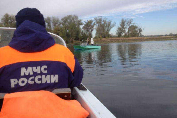 Комаричанам напоминают правила безопасности на воде в осенний период