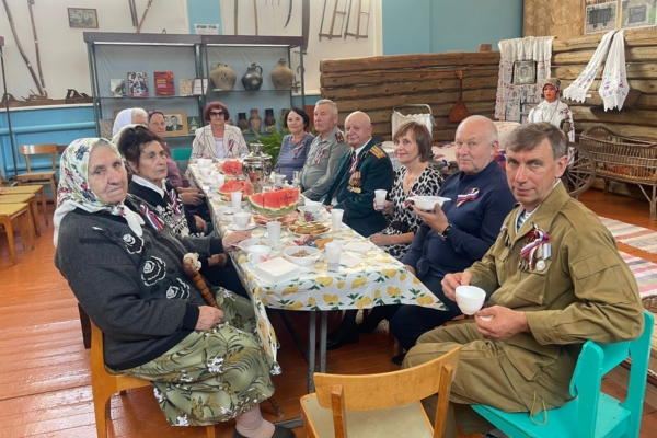 В Комаричском районе забота о пожилых людях как приоритет