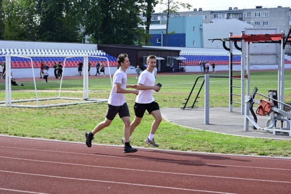 На стадионе «Труд» в Новозыбкове проходят тренировки, соревнования и матчи