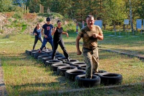 Брянская команда «Арсенал» готовится к финалу всероссийской «Семейной зарницы»