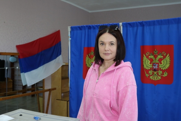 В Комаричском районе завершен первый день голосования