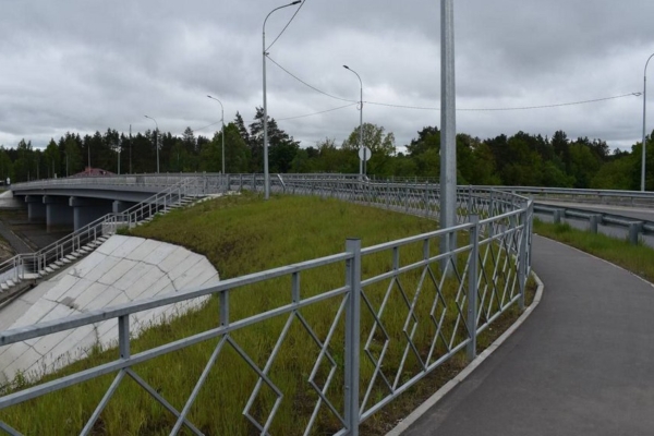 В Сураже возвели мост через Ипуть и привели в порядок 59 дворовых территорий