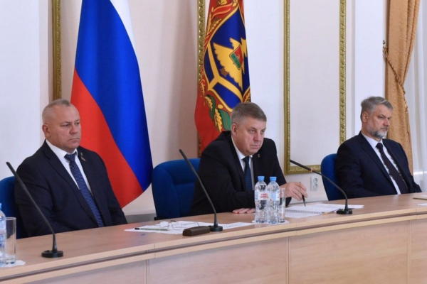 В Правительстве Брянской области обсудили внедрение системы цифровой маркировки «Честный знак»