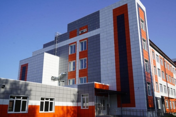 В Брянске открылась новая пристройка к школе № 13