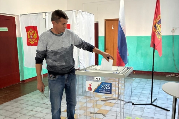 «Мой голос – это мой вклад в будущее»: комаричанин Анатолий Усов о важности участия в выборах