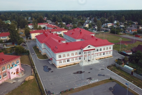 Губернатор Александр Богомаз посетил с рабочей поездкой Брянский район