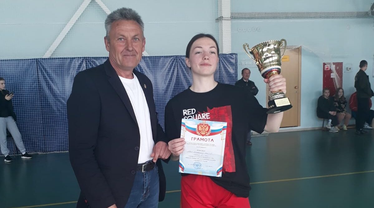 Комаричские тренеры отмечают профессиональный праздник