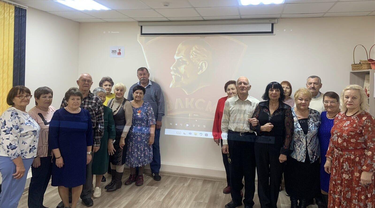 Комаричские частники клуба «Активное  долголетие» отметили памятную дату