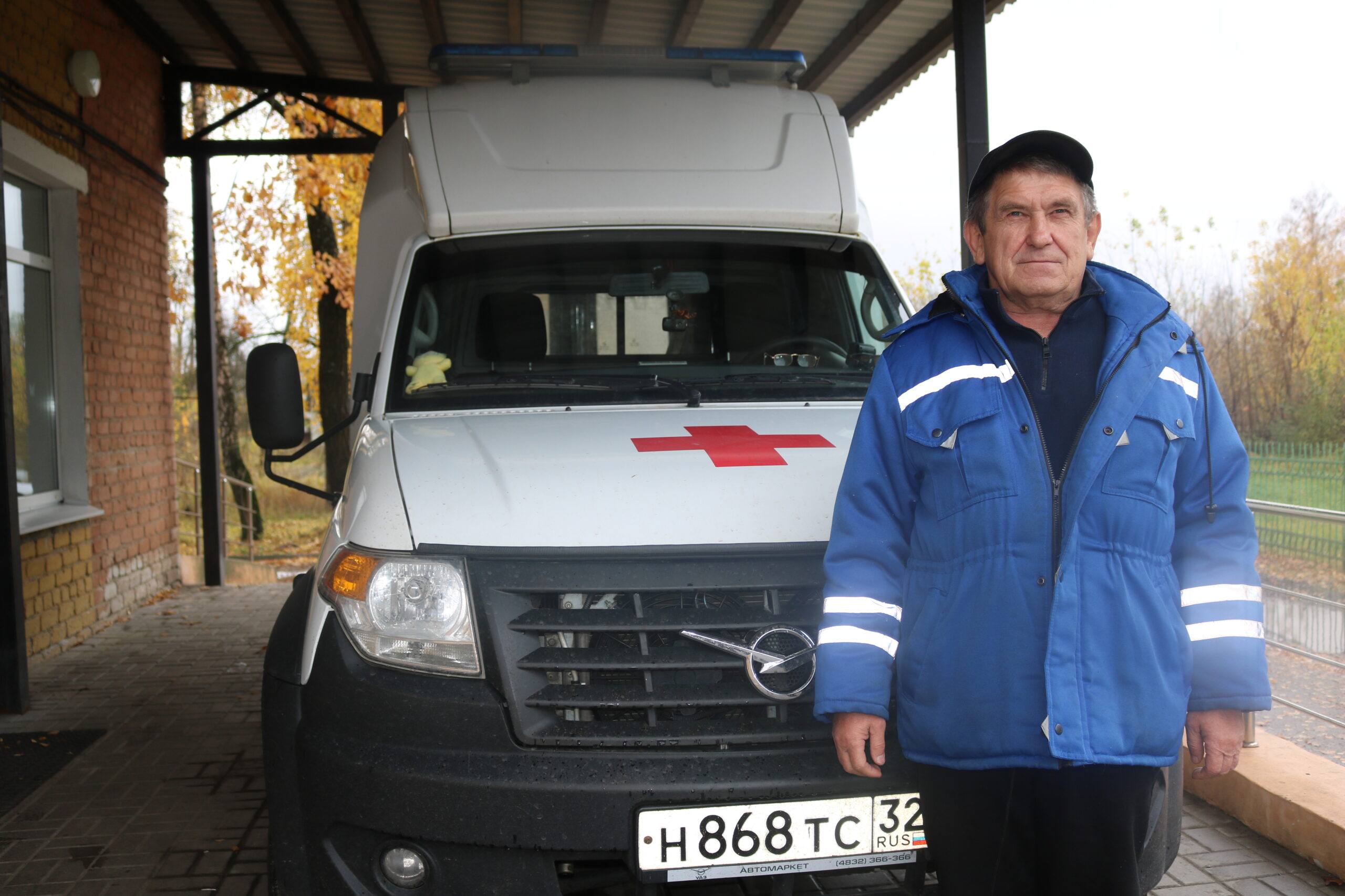 Комаричские работники автомобильного транспорта отмечают профессиональный праздник