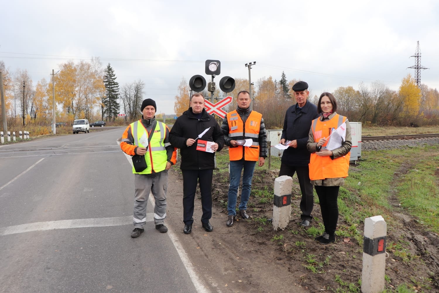 На территории Комаричского района были проведены осмотры железнодорожных переездов