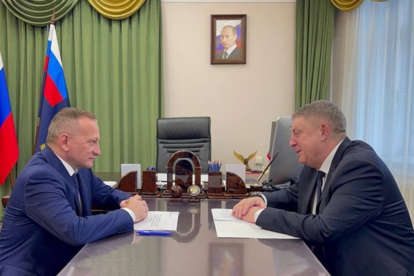 Заместитель руководителя Федерального казначейства Эли Исаев встретился с брянским губернатором