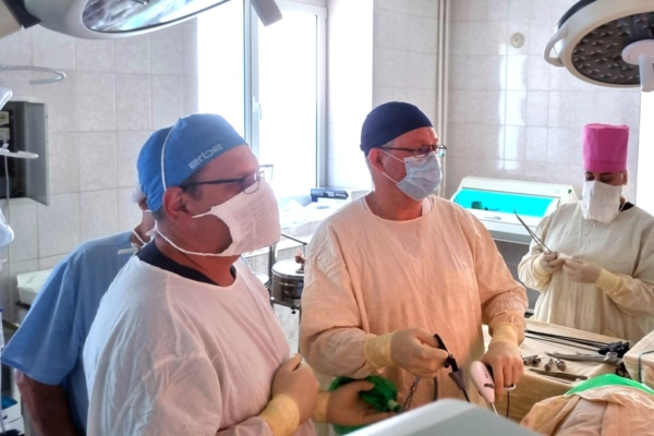 В Брянском областном онкологическом диспансере выполнили уникальную в регионе операцию на пищеводе