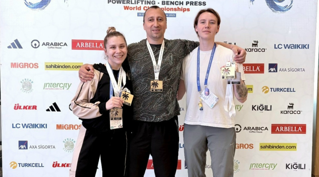 Брянцы с нарушением зрения завоевали три золота на чемпионате мира по пауэрлифтингу