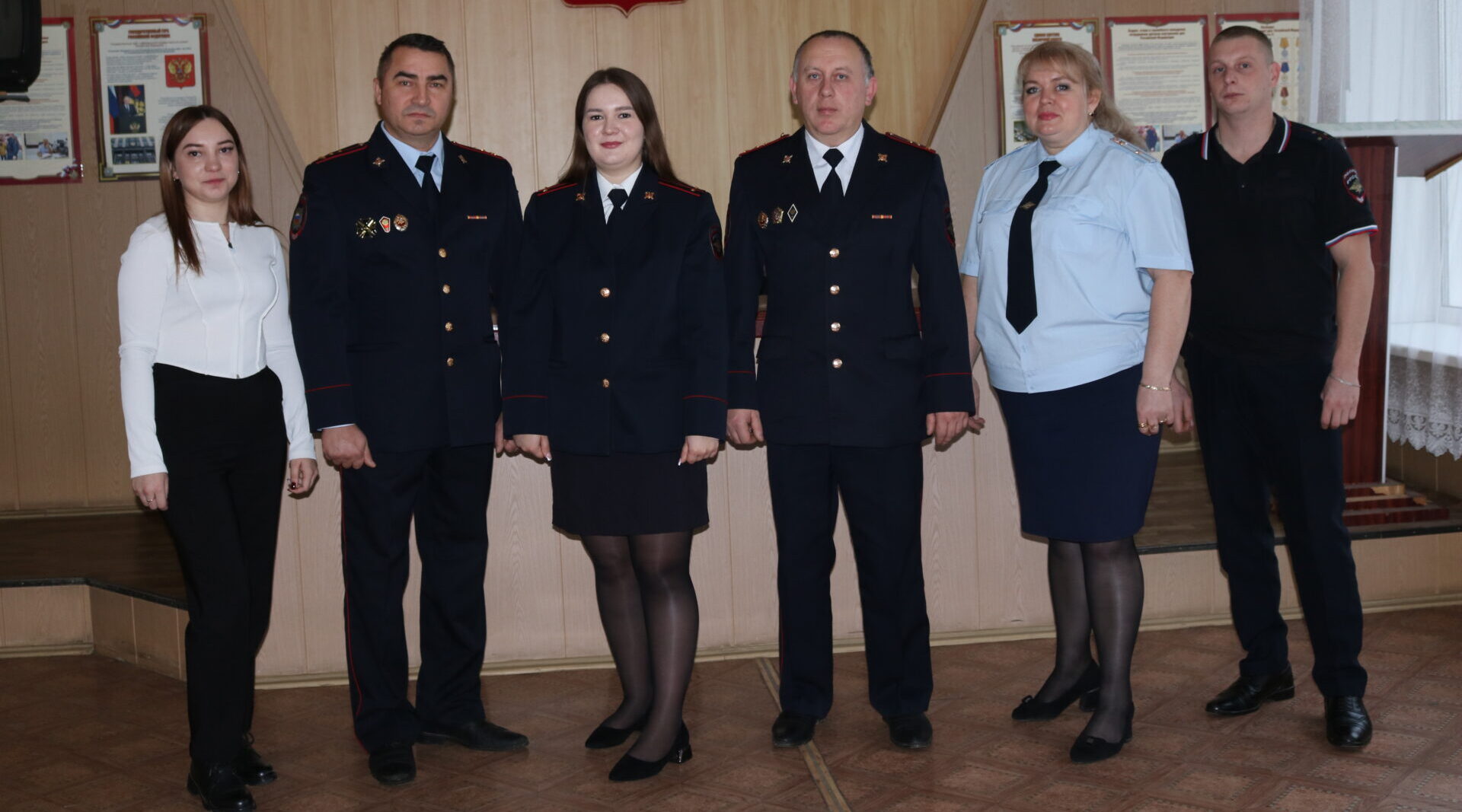 На страже порядка: участковые Комаричского района