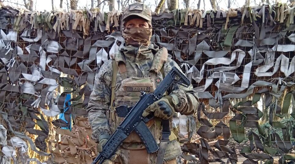 Комаричский «Соловей» и Евгений Мишин: Героизм на службе Родине