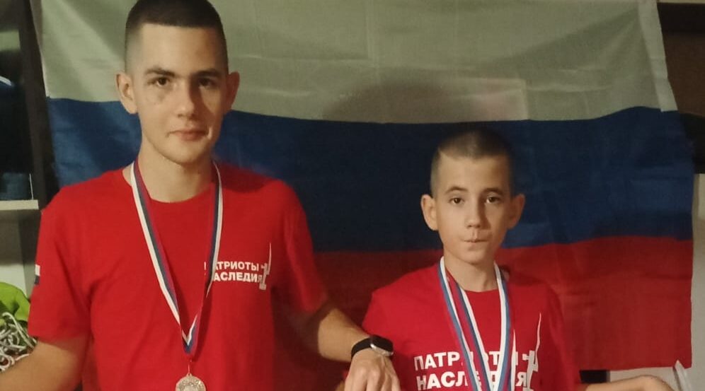 Два сына – одна цель