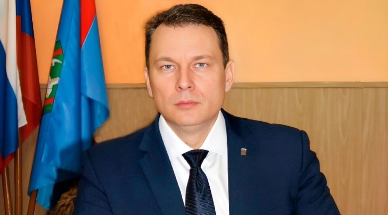 Поздравляем с наступающим Новым годом и светлым Рождеством Христовым!