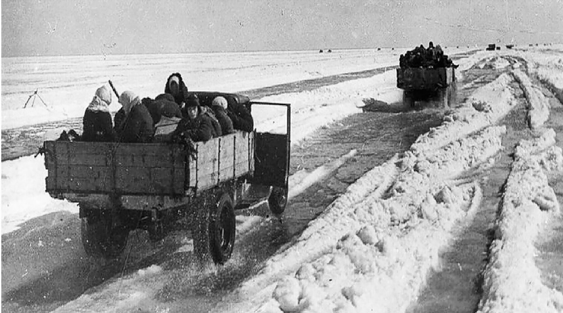 Храбрые защитники бессмертного Ленинграда